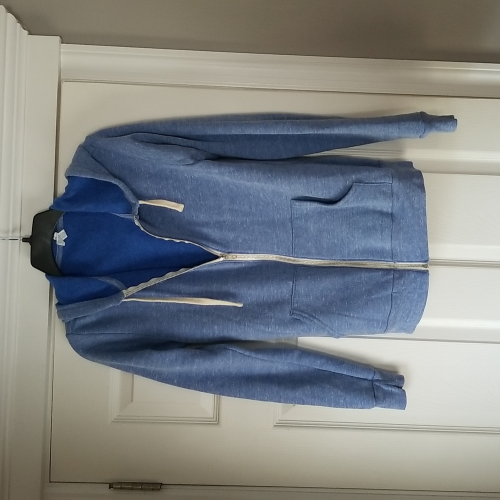 Super soft and comfy sweatshirt by Canvas size S